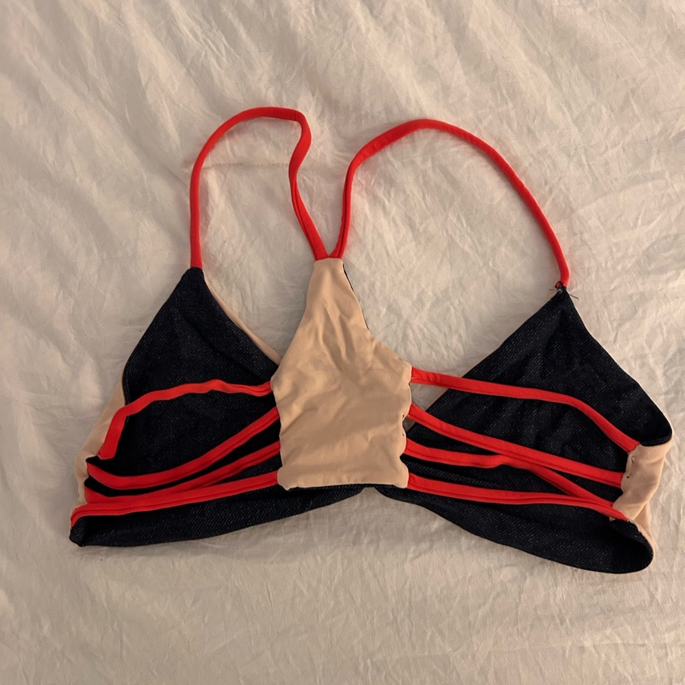 L*Space Bikini Top - Reversible - Picture 4 of 4